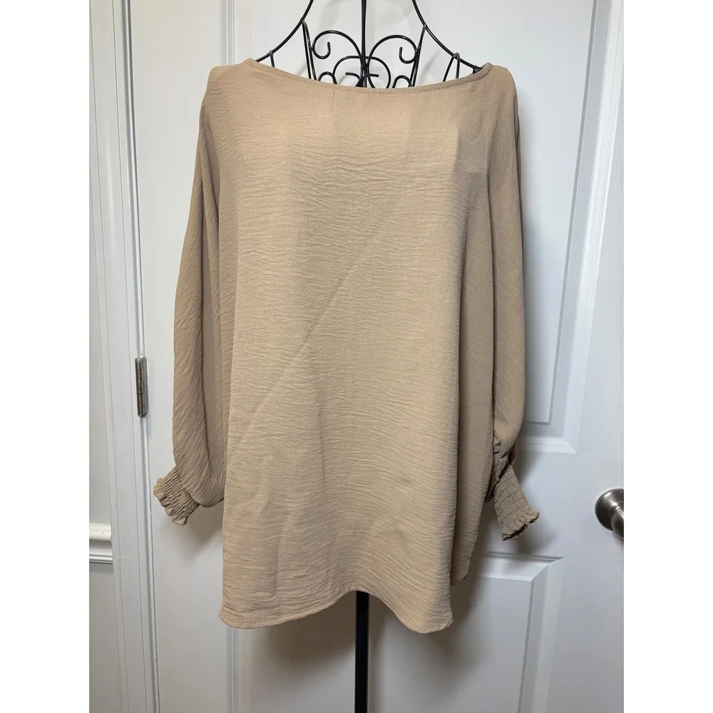 Charlotte Avery Womens Tan Boat Neck Smocked Cuff Dolman Blouse Top Medium - Picture 1 of 6